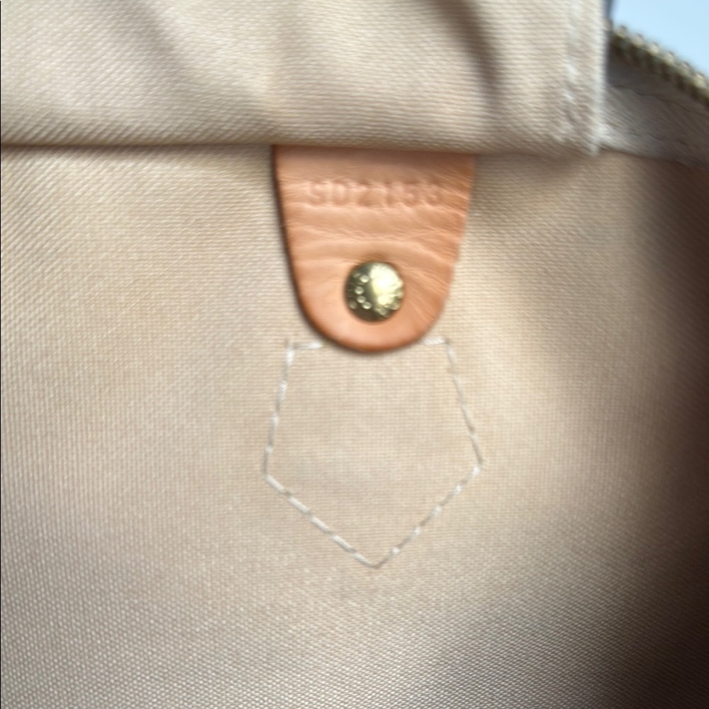 Louis Vuitton Speedy 35 - Picture 11 of 12